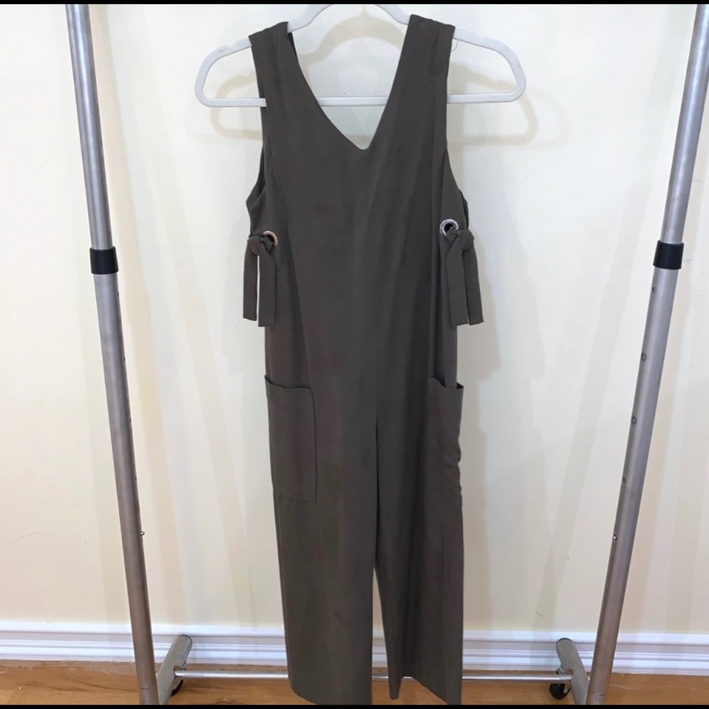 OLIVE GREEN ROMPER